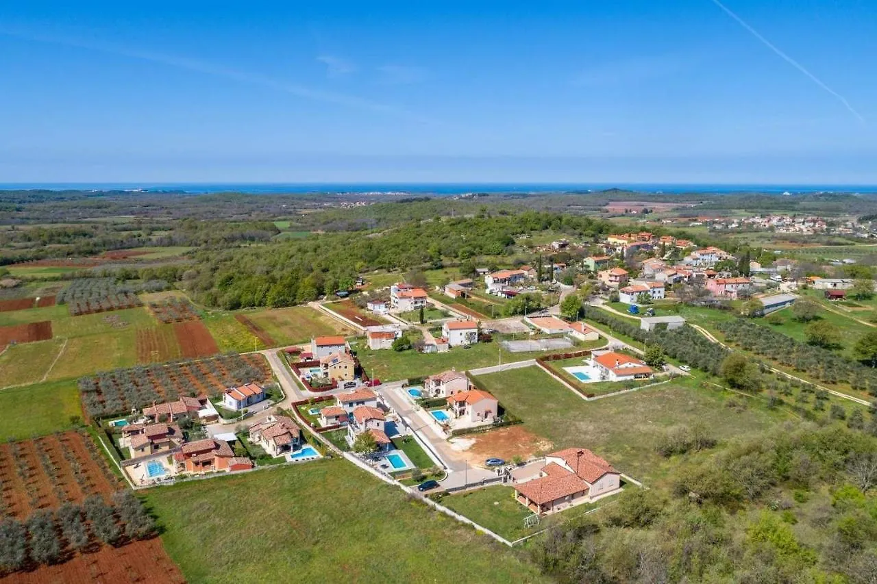 Villa Stefani Montizana 0*,  Croatia