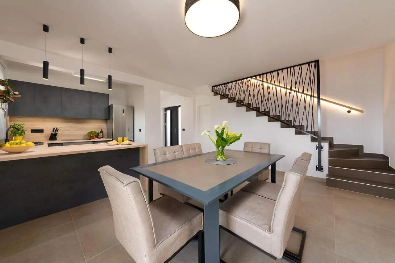 Dom wakacyjny Villa Stefani Montižana