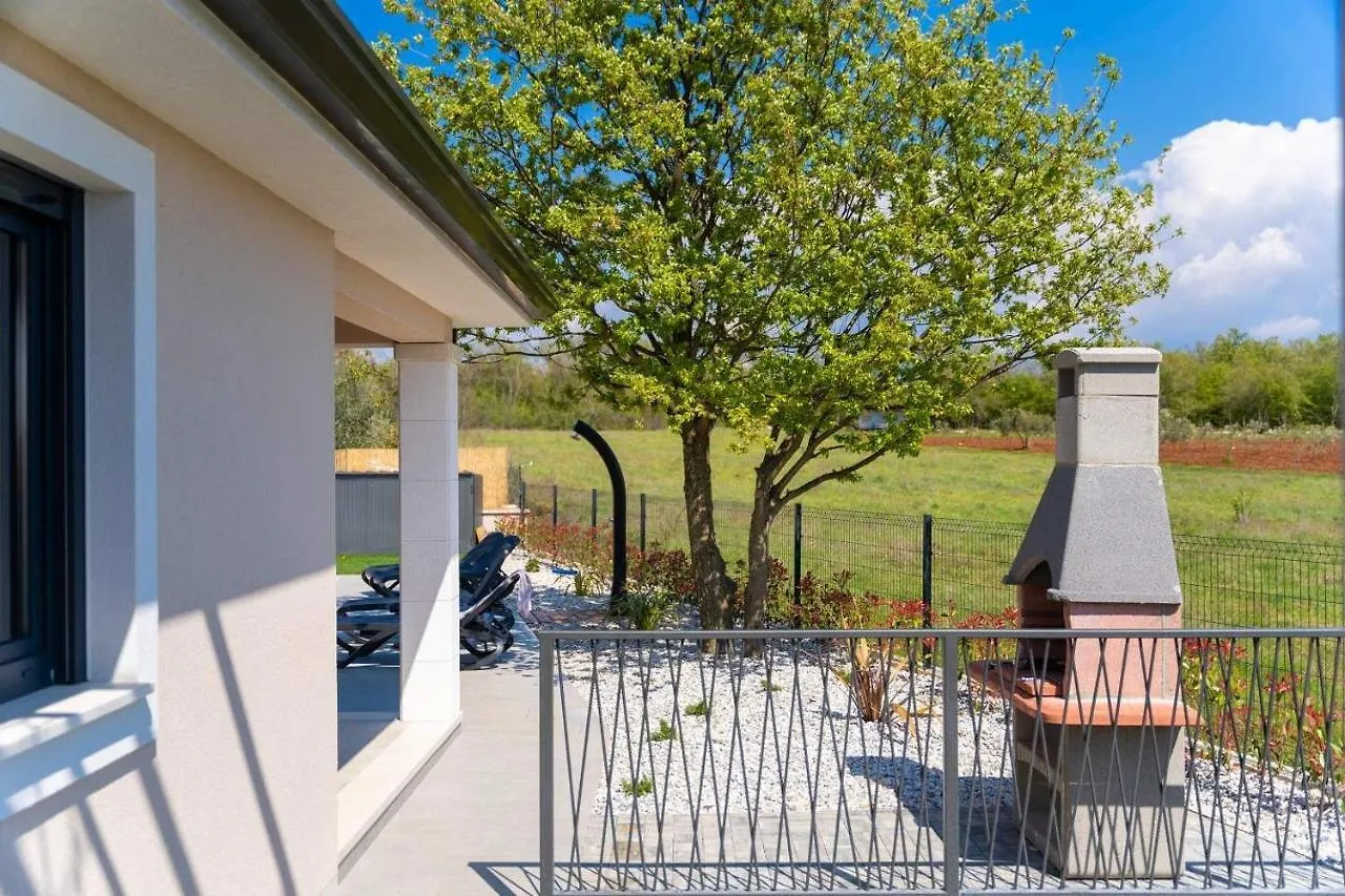Villa Stefani Montizana Holiday home